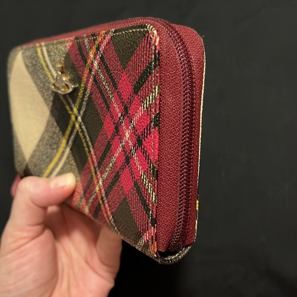 SOLD✨Vivienne Westwood✨ Red Tartan Orb Zippy Wallet EUC - Picture 13 of 17